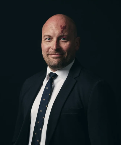 Matti Huhtamäki, kouluttaja, Professio